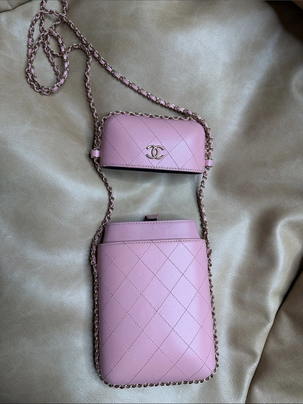 CHANEL Pink Quilted Crossbody Phone Pouch with Chain